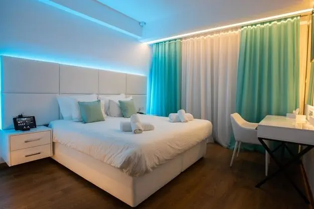 Deluxe Tek Büyük Yataklı Oda, Balkon