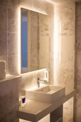 Deluxe Tek Büyük Yataklı Oda, Balkon