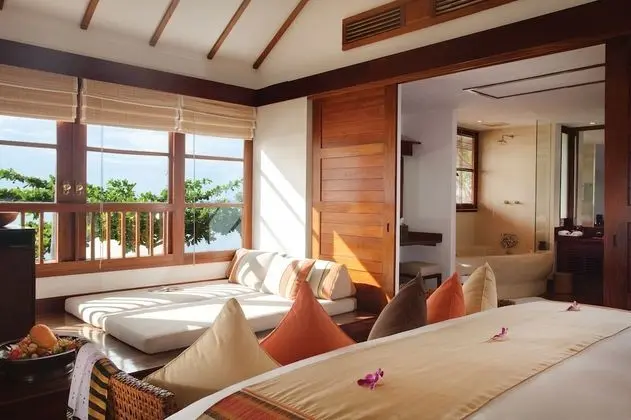 Villa (Oceanfront)