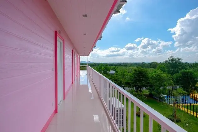 Scenery Room