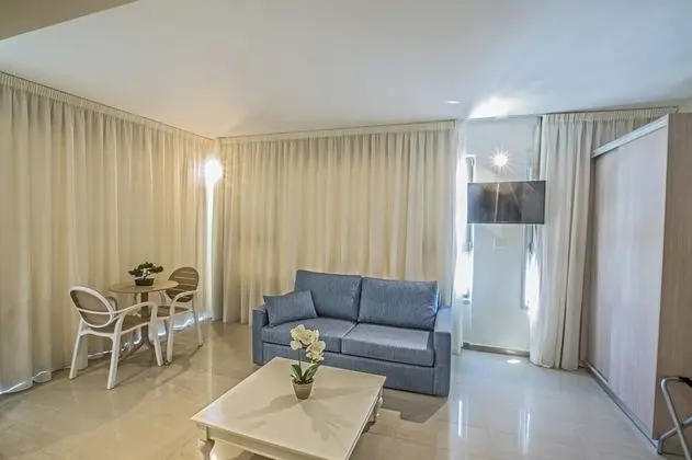 Deluxe Oda, Kısmi Deniz Manzaralı