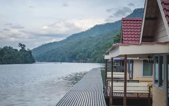 Riverside Bungalow
