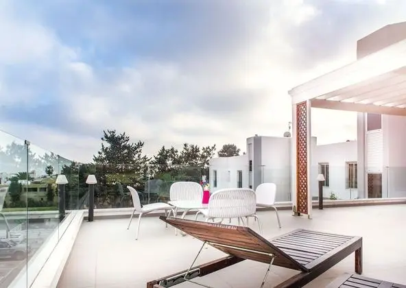 Luxury Süit, 3 Yatak Odası, Kısmi Deniz Manzaralı (eightfold occupancy)