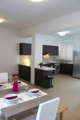 Superior Süit, 2 Yatak Odası, Kısmi Deniz Manzaralı