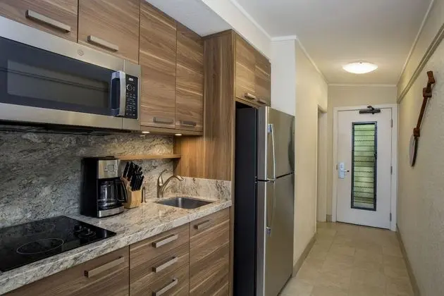 Stüdyo, Denize Sıfır