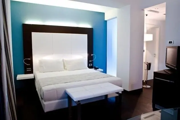 Comfort Tek Büyük veya İki Ayrı Yataklı Oda