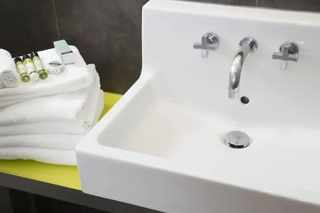 Premium Tek Büyük Yataklı Oda, Balkon, Deniz Manzaralı