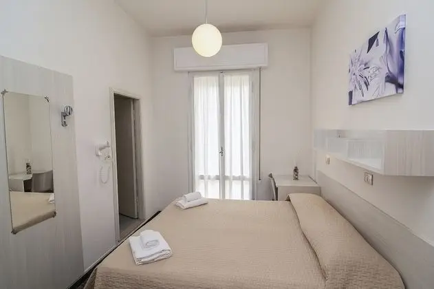 Standard Tek Büyük veya İki Ayrı Yataklı Oda