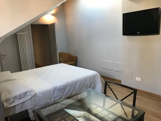 Tek Büyük Yataklı Oda, Asma Kat