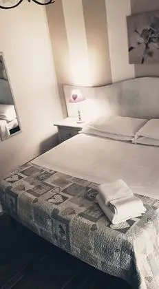 Üç Kişilik Oda