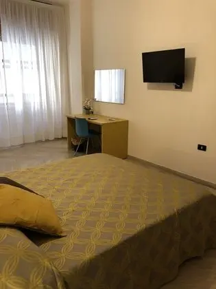 Üç Kişilik Oda, Özel Banyo (external)