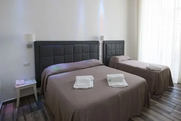 Standard Üç Kişilik Oda