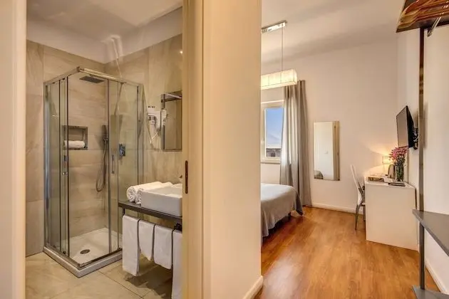 Deluxe Tek Büyük Yataklı Oda, Deniz Manzaralı