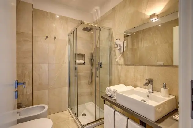 Deluxe Tek Büyük Yataklı Oda, Deniz Manzaralı