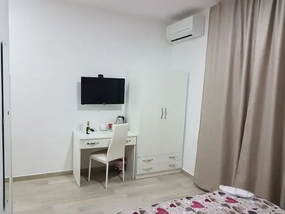 Classic Tek Büyük veya İki Ayrı Yataklı Oda