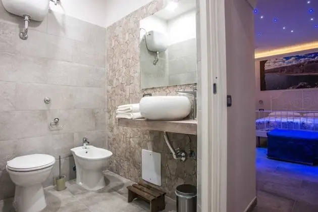 Comfort Tek Büyük Yataklı Oda (Caracciolo)