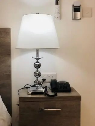Üç Kişilik Oda