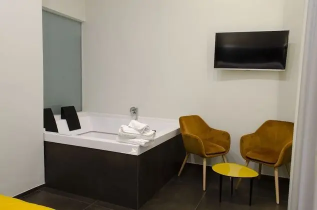 Deluxe Süit, Jakuzi