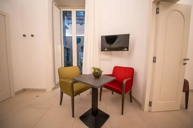 Deluxe Dört Kişilik Oda