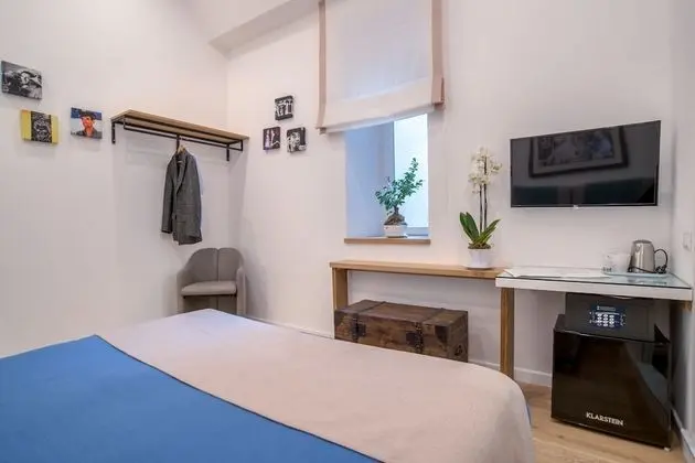 Tek Büyük veya İki Ayrı Yataklı Oda