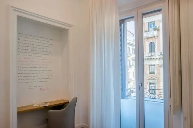 Tek Büyük Yataklı Oda