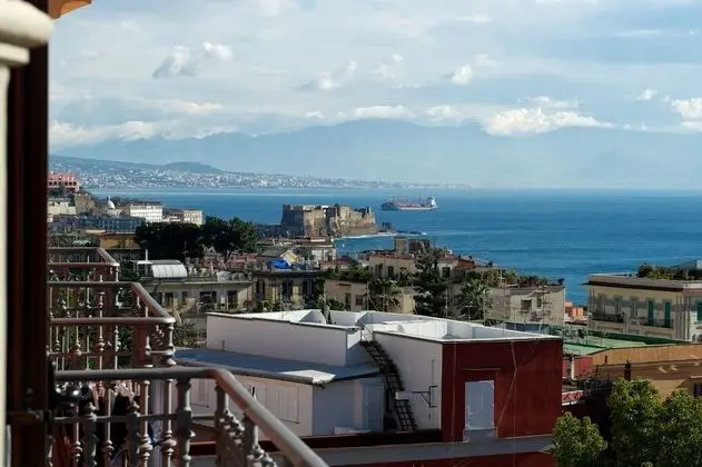 Deluxe Tek Büyük Yataklı Oda, Deniz Manzaralı