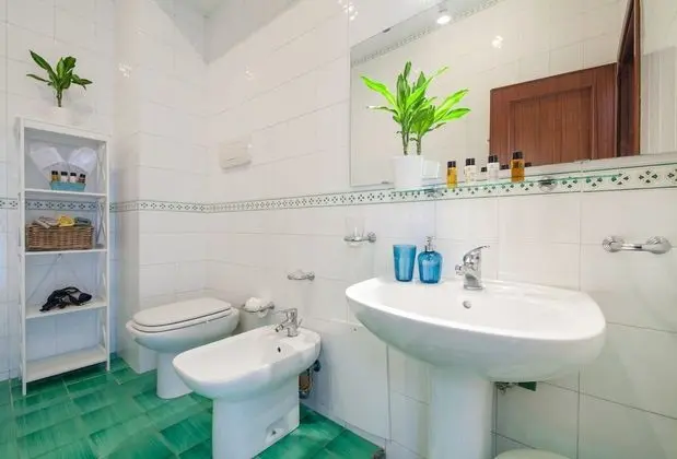 Deluxe Tek Büyük Yataklı Oda, Deniz Manzaralı