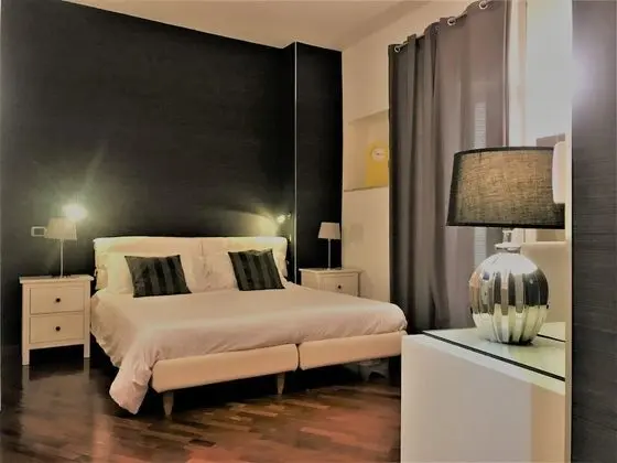 Standard Oda, 1 Büyük (Queen) Boy Yatak