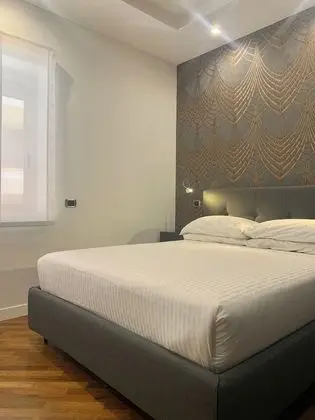 Standard Oda, 1 Büyük (Queen) Boy Yatak