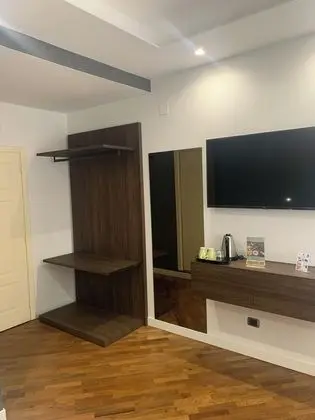 Standard Oda, 1 Büyük (Queen) Boy Yatak