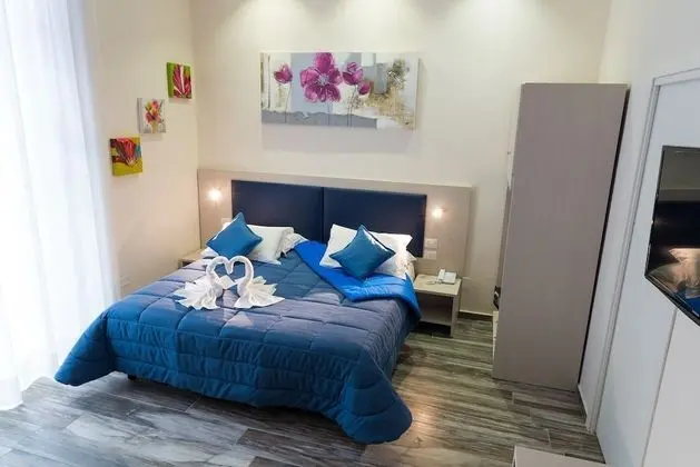 Standard Tek Büyük veya İki Ayrı Yataklı Oda