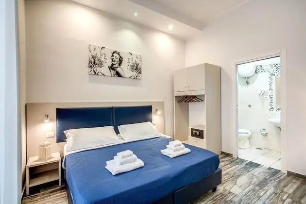 Standard Tek Büyük veya İki Ayrı Yataklı Oda