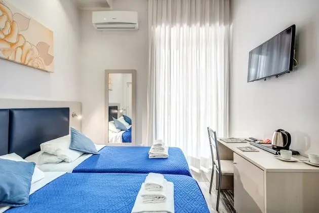 Standard Tek Büyük veya İki Ayrı Yataklı Oda