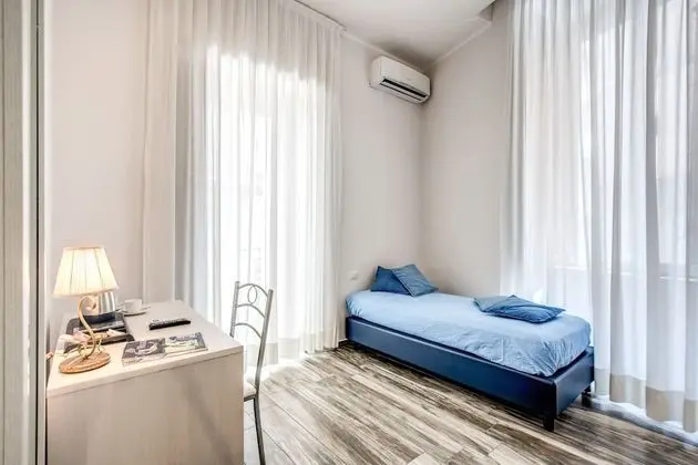 Standard Tek Büyük veya İki Ayrı Yataklı Oda