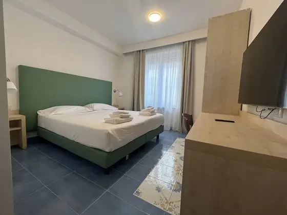 Classic Tek Büyük veya İki Ayrı Yataklı Oda