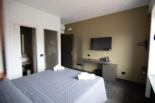 Deluxe Oda, 1 Büyük (Queen) Boy Yatak, Şehir Manzaralı (2)