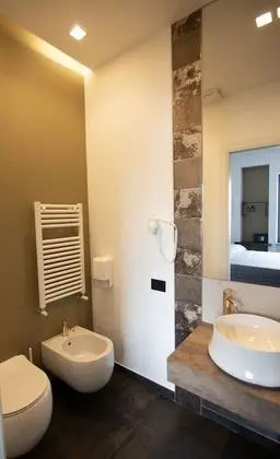 Deluxe Oda, 1 Büyük (Queen) Boy Yatak, Şehir Manzaralı (2)