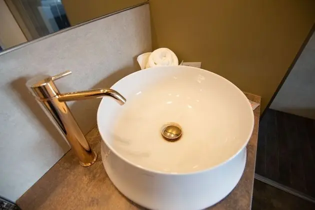 Deluxe Oda, 1 Büyük (Queen) Boy Yatak, Şehir Manzaralı (2)