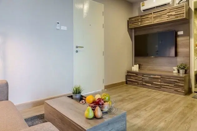 1-Bedroom Apartment