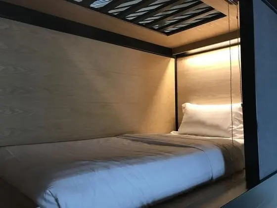 Ortak Ranzalı Oda, Sadece kadınlar için (Capsule Max 4 Hours Stay)