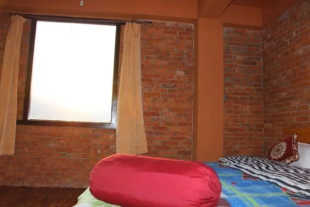 Deluxe Tek Büyük veya İki Ayrı Yataklı Oda, Veranda, Göl Manzaralı