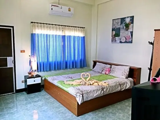 Deluxe Double Room with Air-Conditioner