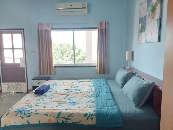 Deluxe Double Room with Air-Conditioner
