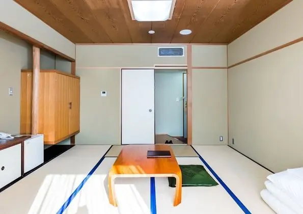 Traditional Oda (Japanese Style for 4 People)