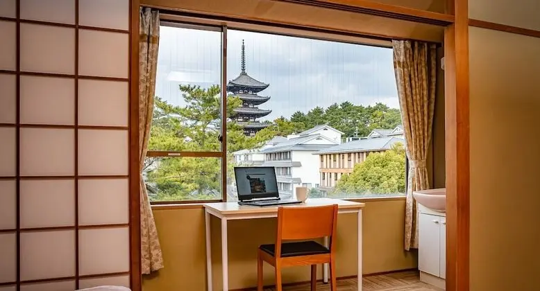Traditional Oda (Japanese Style for 4 People)