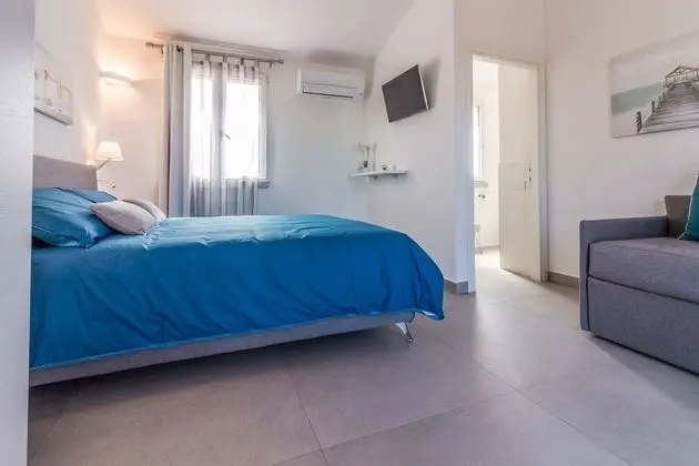 Deluxe Üç Kişilik Oda (1)