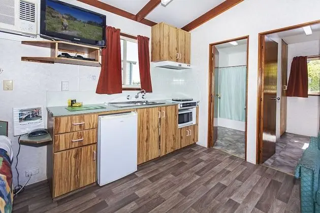 Economy Kulübe, 1 Yatak Odası (Double + Tri-bunk)