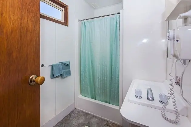 Economy Kulübe, 1 Yatak Odası (Double + Tri-bunk)