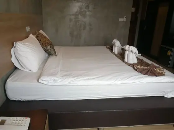 Standard Tek Büyük Yataklı Oda