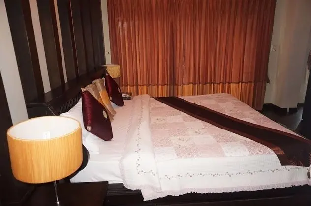 Suite Room